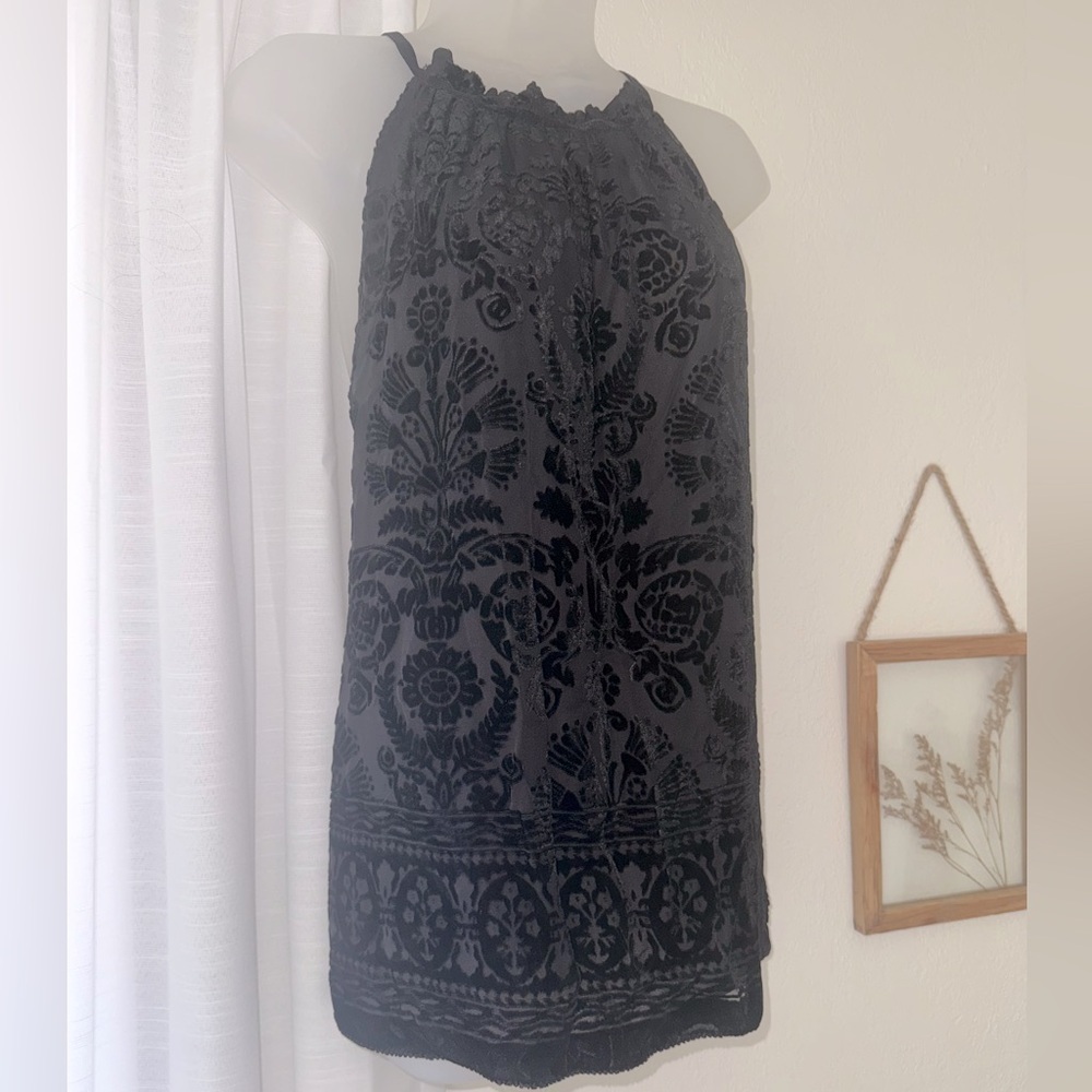 Max Studio black velvet Floral Halter Blouse Size XL